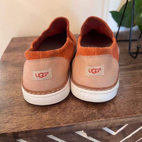 UGG Womens Adley Slip On Shoes Suede Perforated Fire Opal Casual Comfort Size 10 - Picture 8 of 9